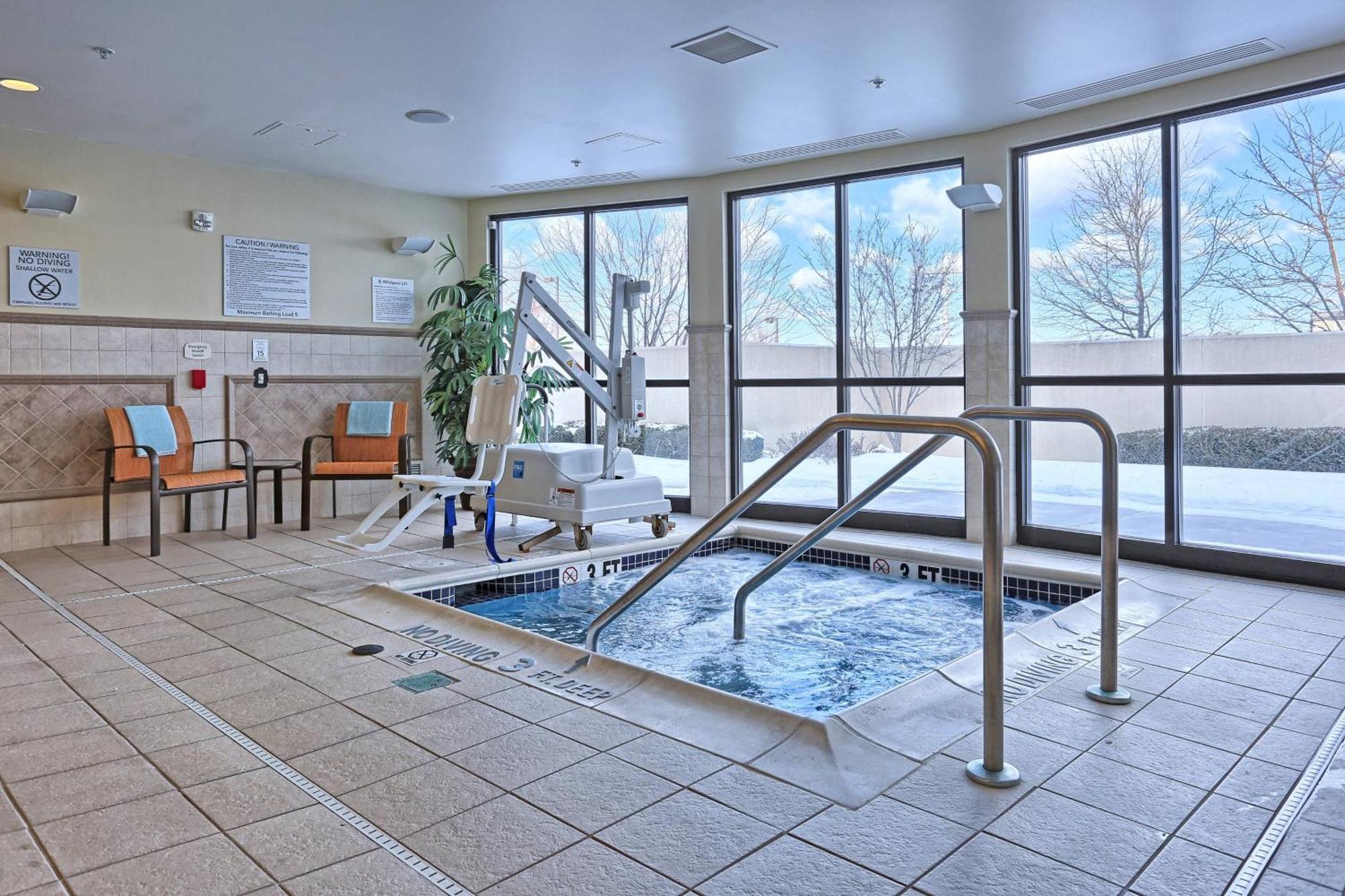 Courtyard By Marriott Harrisburg West/Mechanicsburg Esterno foto